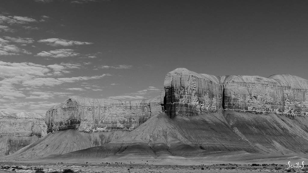Blue Hills depuis l'UT-128 vers Caineville