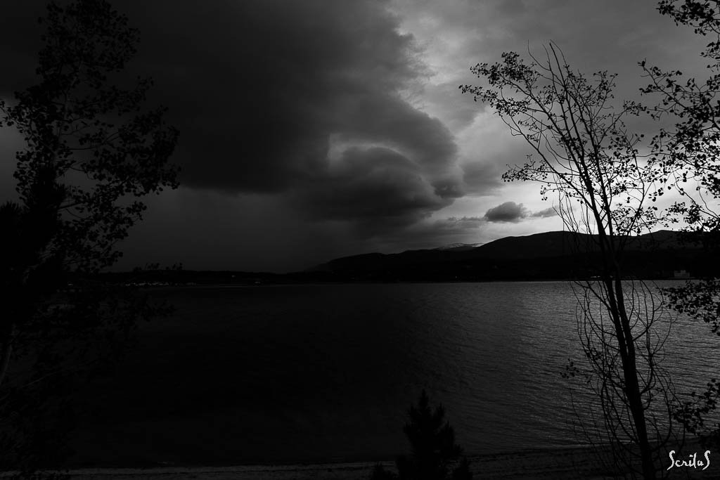 Orage en approche sur Lake Granby.