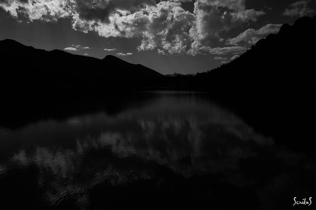 Lily Lake dans la pénombre.