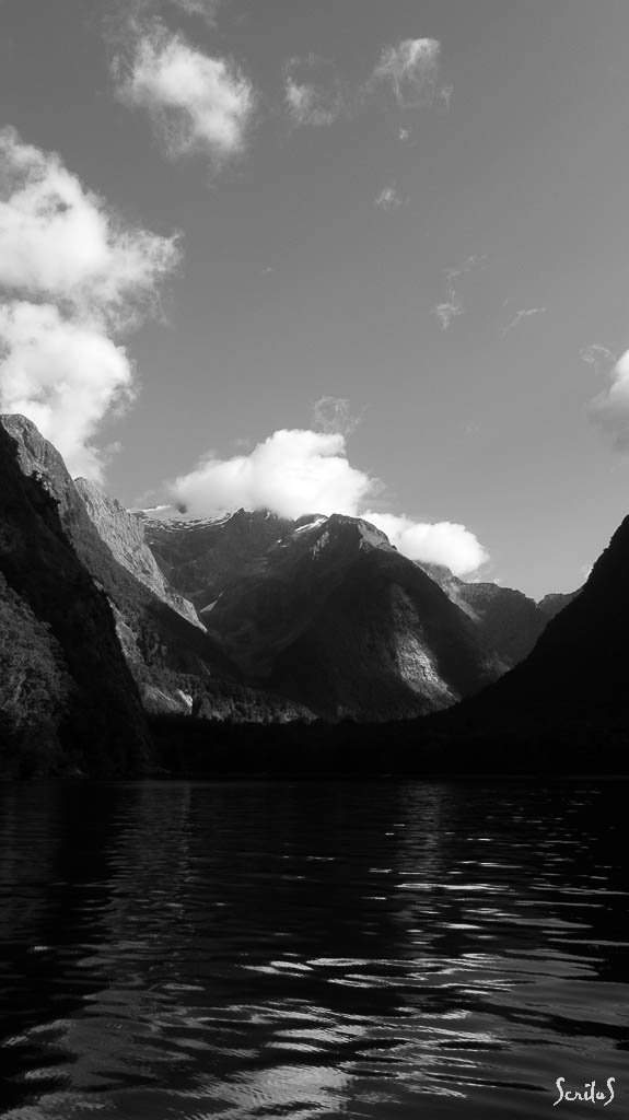 Milford Sound. Terre, air, eau.