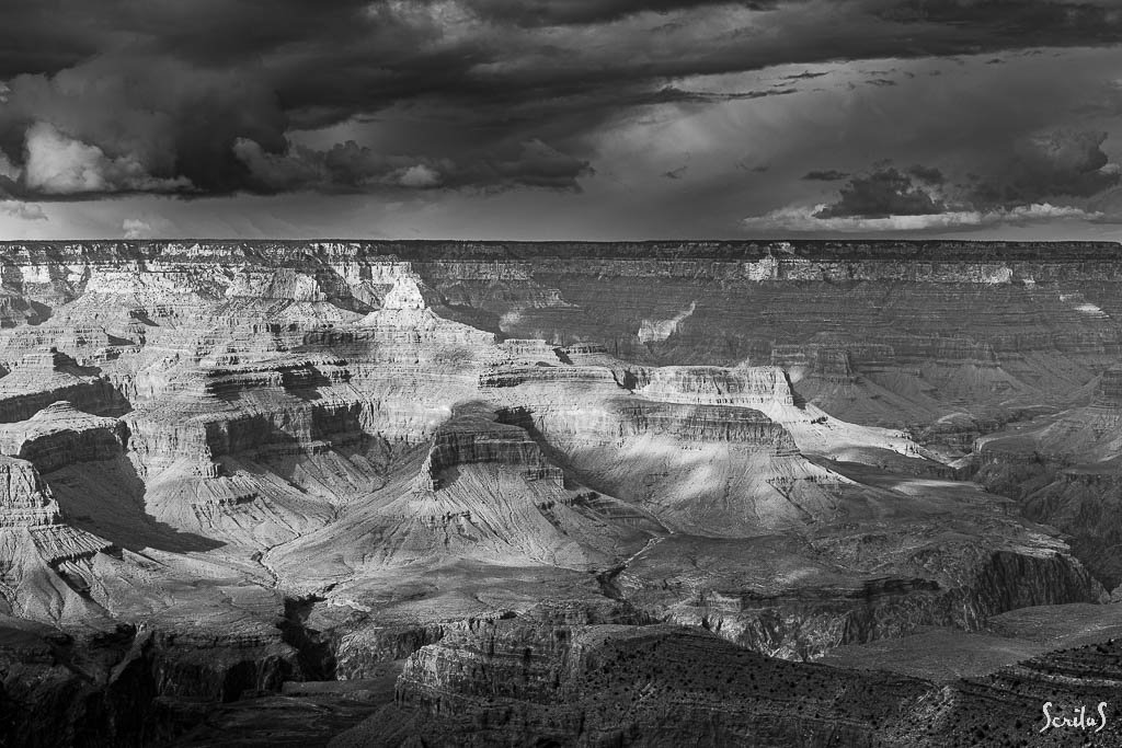Ciel menaçant sur le Canyon